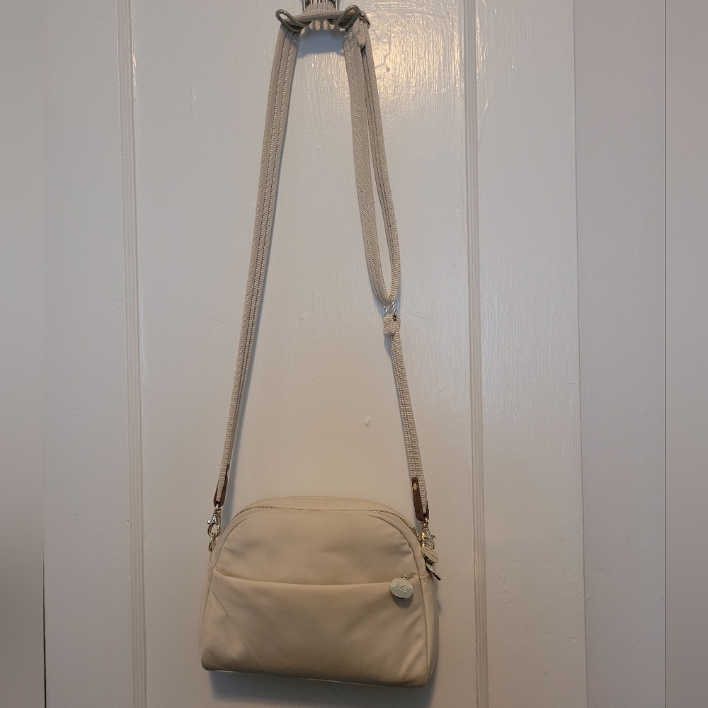 Lo & Sons The Nouvelle Crossbody Bag